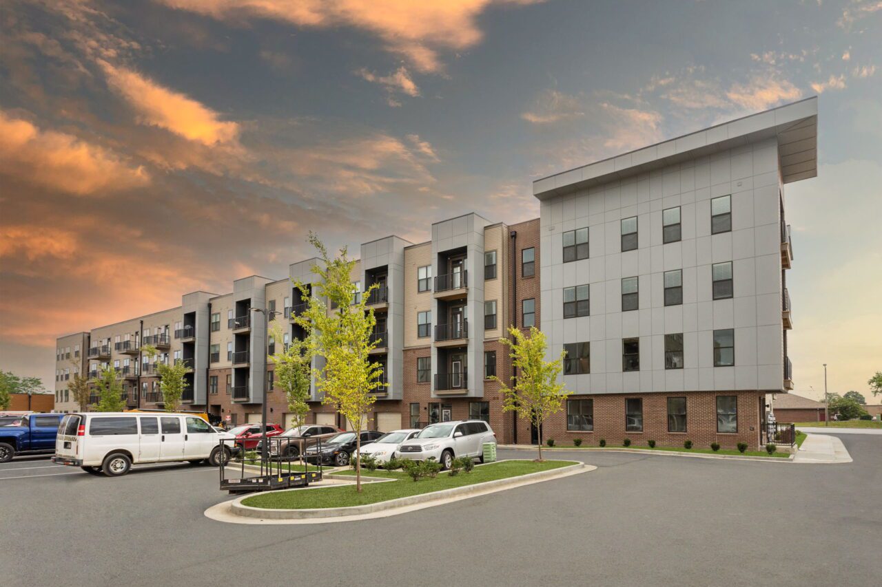 Luxury One & Two Bedroom Apartments for Rent Indianapolis, Noblesville